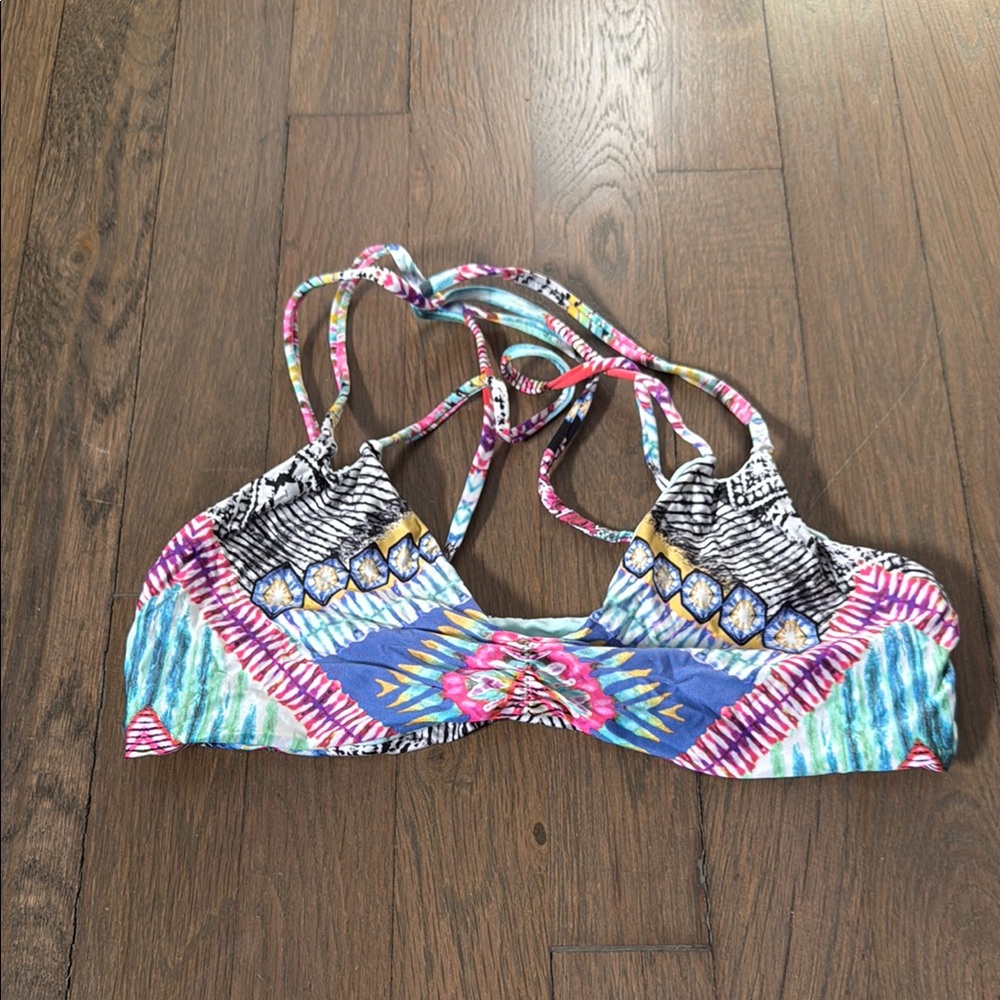 Colorful Patterned Bikini Set - Picture 2 of 9